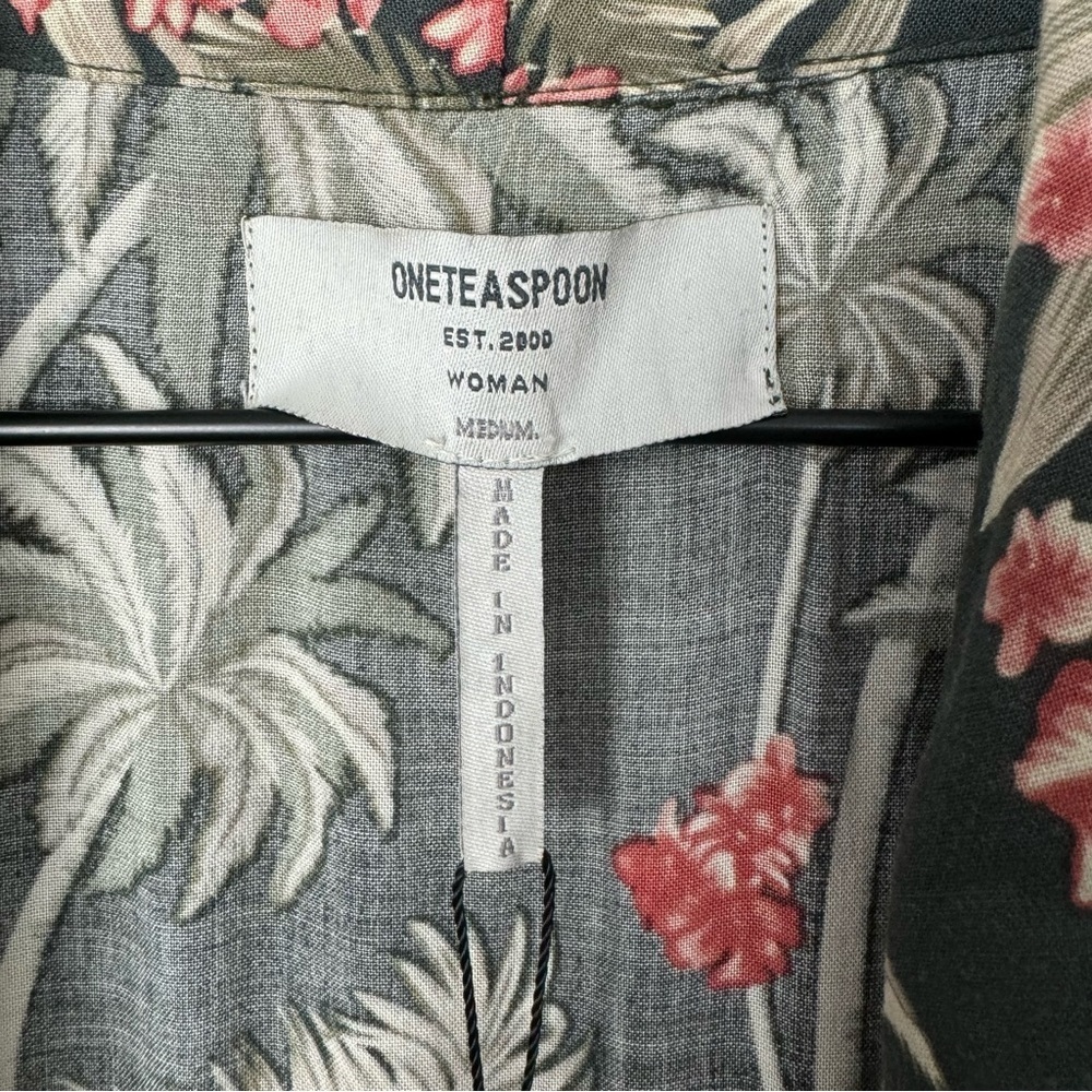 One Teaspoon x Revolve NWT Palm Kingston Tropical Shorts Romper - Picture 6 of 12